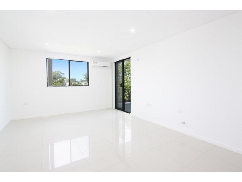 12/14-15 Junia Avenue, Toongabbie NSW 2146